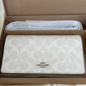 Coach wallet and card holder Brown Box with Gold Logo